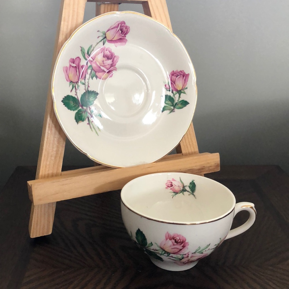 22kt gold border tea set